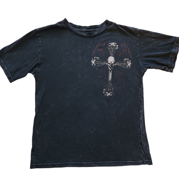 Affliction Metallic Skull Women’s Graphic T-Shirt Sz M - Picture 1 of 6